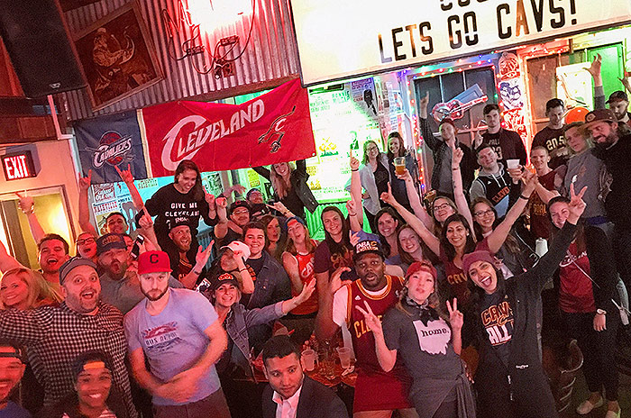 Cleveland Cavs bar NYC fans celebrate win